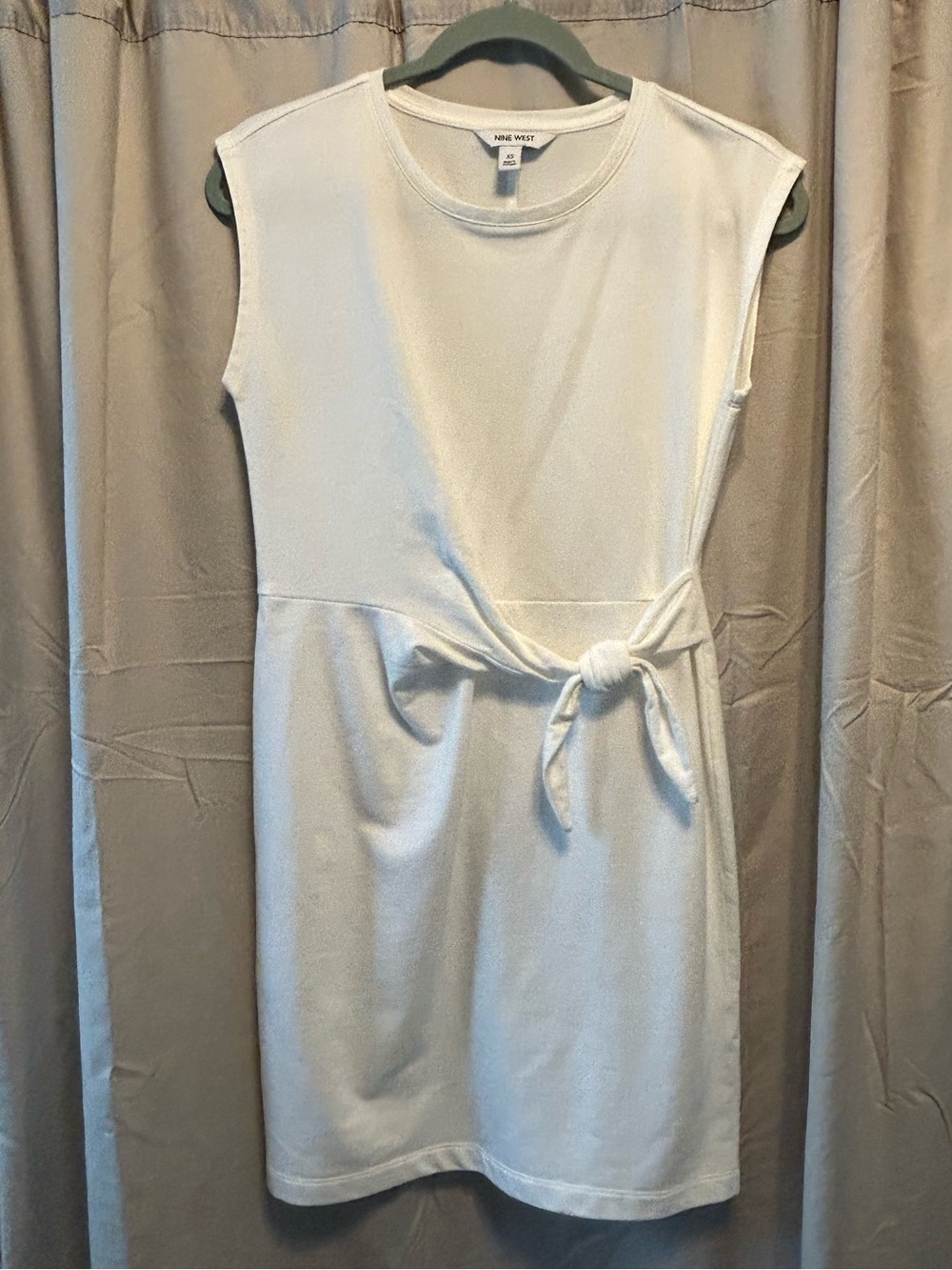 Nine West White Sleeveless Tie-Waist Mini Dress